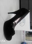     
: 206239681_3_1000x700_firmennye-tufli-steve-madden-40-41r-zhenskaya-obuv.jpg
: 12
:	19.7 
ID:	10301826