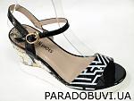     
: 7429059.800x600w.jpg
: 20
:	94.4 
ID:	12027294