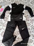     
: 626370386_2_1000x700_kostyum-vratarya-nike-s-fotografii_rev001.jpg
: 11
:	181.2 
ID:	12671629