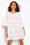     
: white-broderie-anglaise-scallop-edge-smock-dress.jpg
: 14
:	4.0 
ID:	13422939