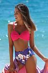     
: 1_9a10f516-3777-45e3-a63b-882cd43ca974_800x.jpg
: 10
:	75.9 
ID:	13492037