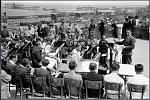     
: Musikkapelle auf der Seeterrasse.jpg
: 72
:	274.0 
ID:	2304155