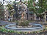     
: FountainPaleRoyal.jpg
: 12
:	148.2 
ID:	3090893