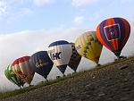     
: balloons.jpg
: 20
:	110.0 
ID:	3364501