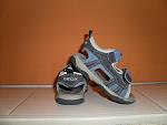     
: P2270579.jpg
: 40
:	88.5 
ID:	3872316
