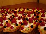     
: pirojnie_2.jpg
: 11
:	277.4 
ID:	4512139