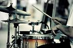     
: drums.jpg
: 10
:	30.7 
ID:	5184877