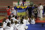     
: IMG_9801.jpg
: 20
:	160.6 
ID:	5219056