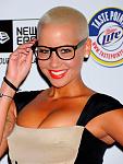     
: amber-rouz-s-krasnymi-gubami.jpg
: 6
:	256.9 
ID:	6669113