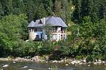     
: DSC_0605.jpg
: 51
:	300.4 
ID:	6707291