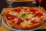     
: IMG_3750.jpg
: 22
:	72.3 
ID:	6932796