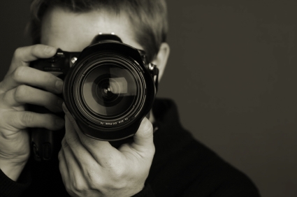     
: photographer.jpg
: 36
:	61.5 
ID:	7538153