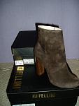     
: Fellini_brown2.jpg
: 138
:	87.5 
ID:	881442