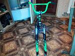     
: 2015324202425.jpg
: 11
:	173.1 
ID:	9629306