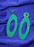     
: green new earrings.jpg
: 5
:	141.2 
ID:	4562155