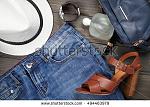     
: stock-photo-layout-fashionable-clothes-and-accessories-from-the-top-view-on-a-wooden-board-49446.jpg
: 4
:	54.8 
ID:	12877105